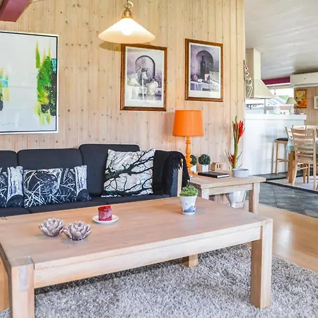Cozy Home In Henne With Sauna Дом отдыха *