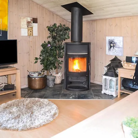 Cozy Home In Henne With Sauna Дом отдыха